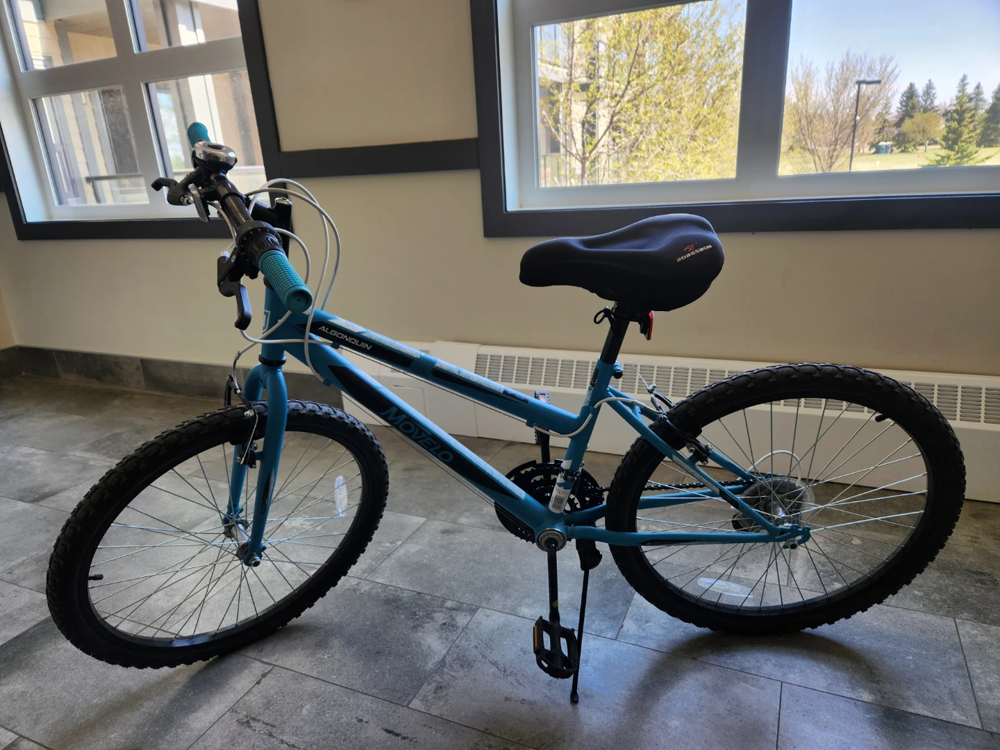 Blue Movelo Mountain Bike - photo 4