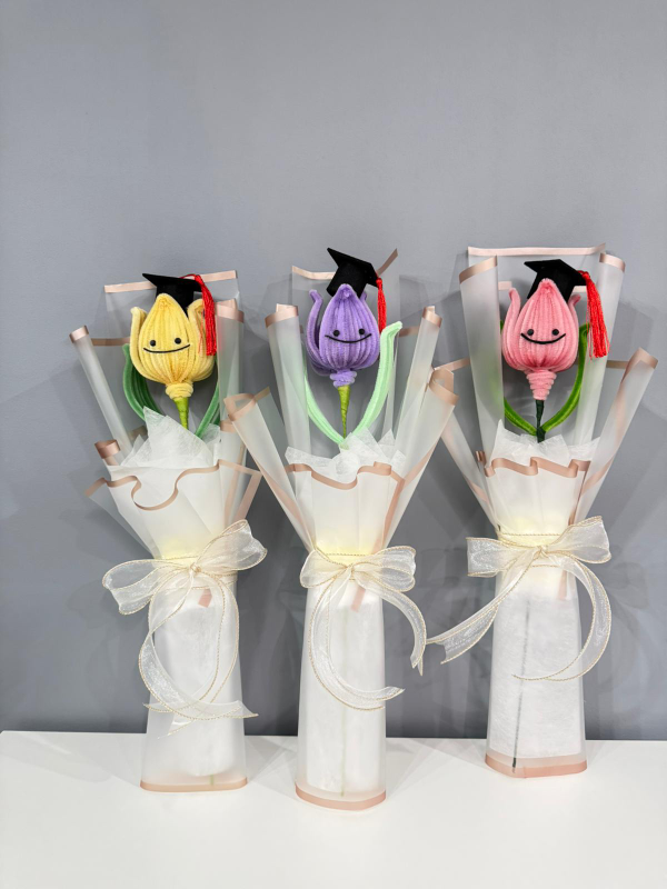 Handmade Graduation Bouquet - photo 2