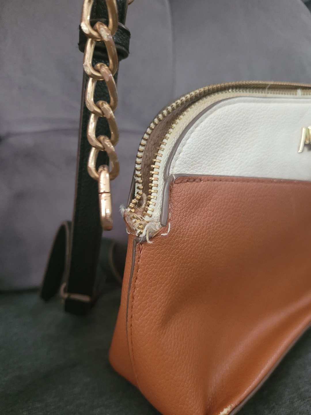 Anne Klein Crossbody Bag - photo 3