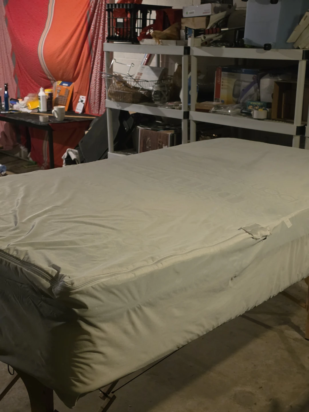 Single Mattress With Anti-insects Cover - photo 2