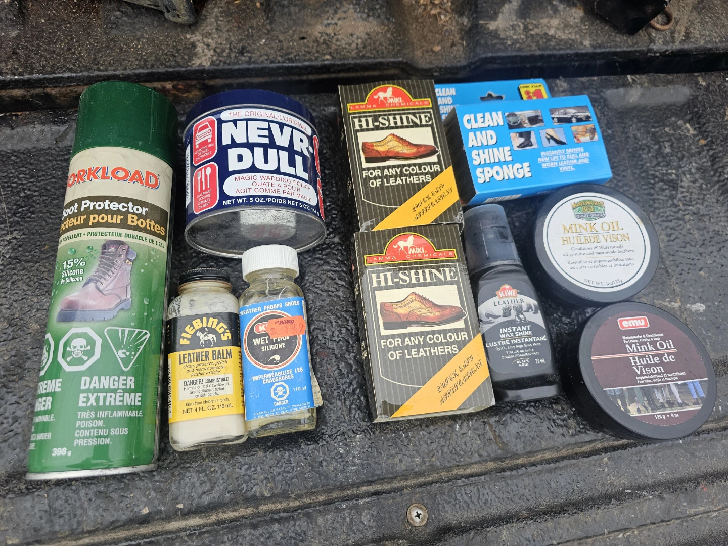 Shoe shine kit bundle
