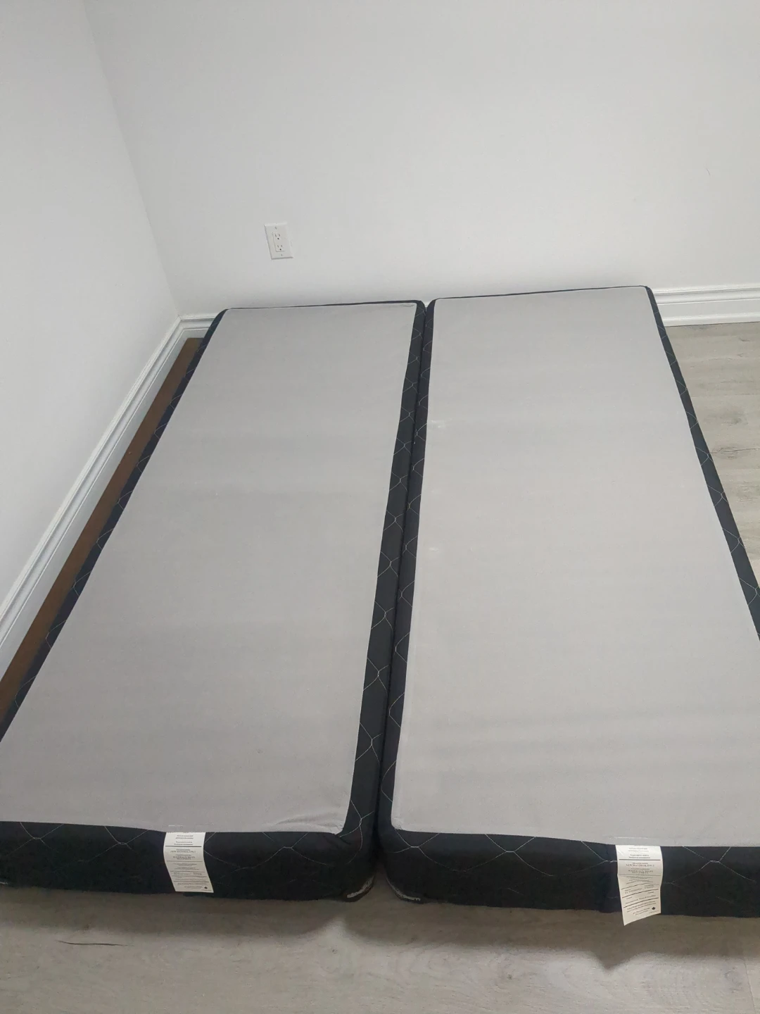 Split Queen Box Spring - photo 2