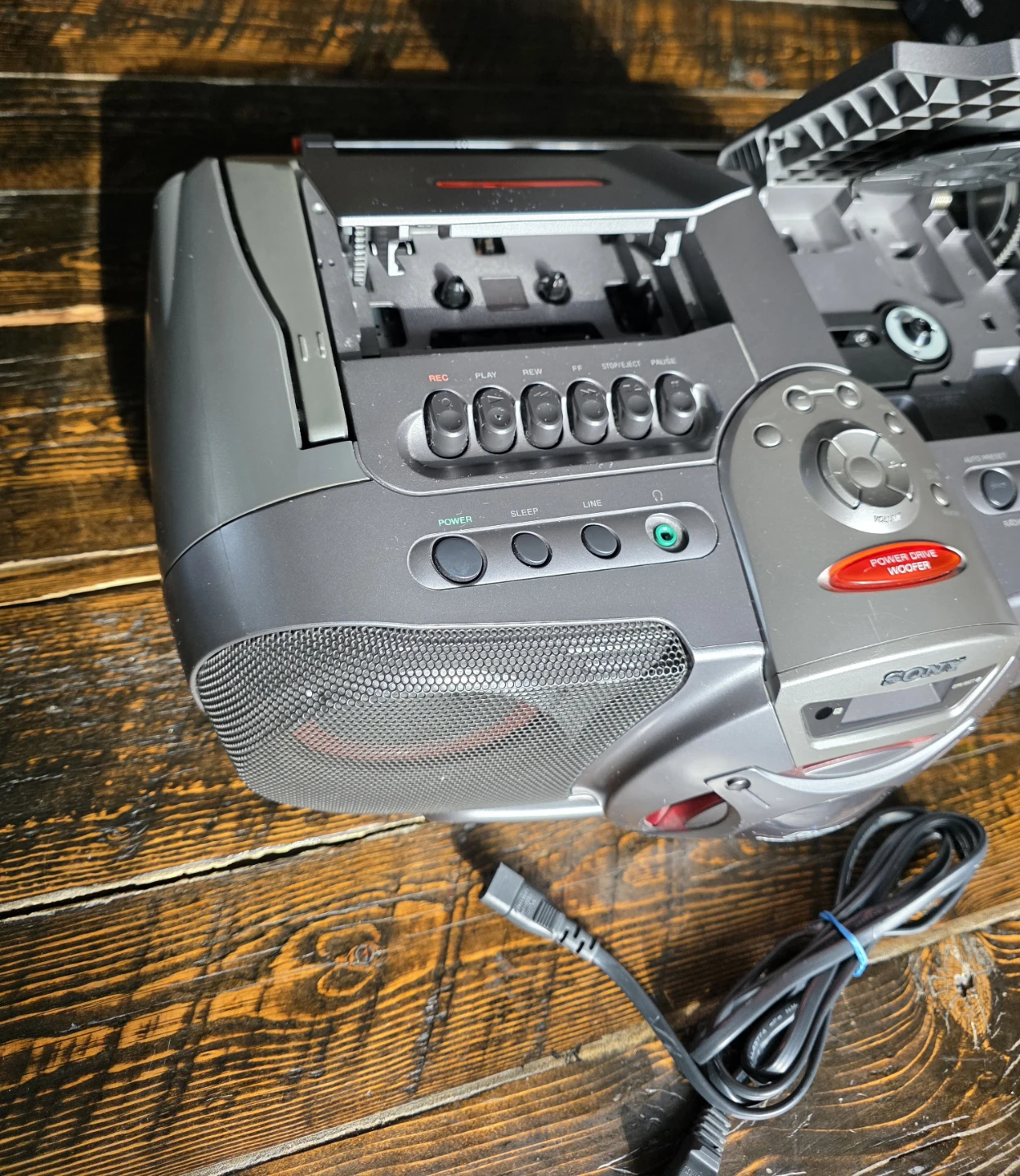 Sony CD Radio Cassette Recorder CFD-G55 - photo 3