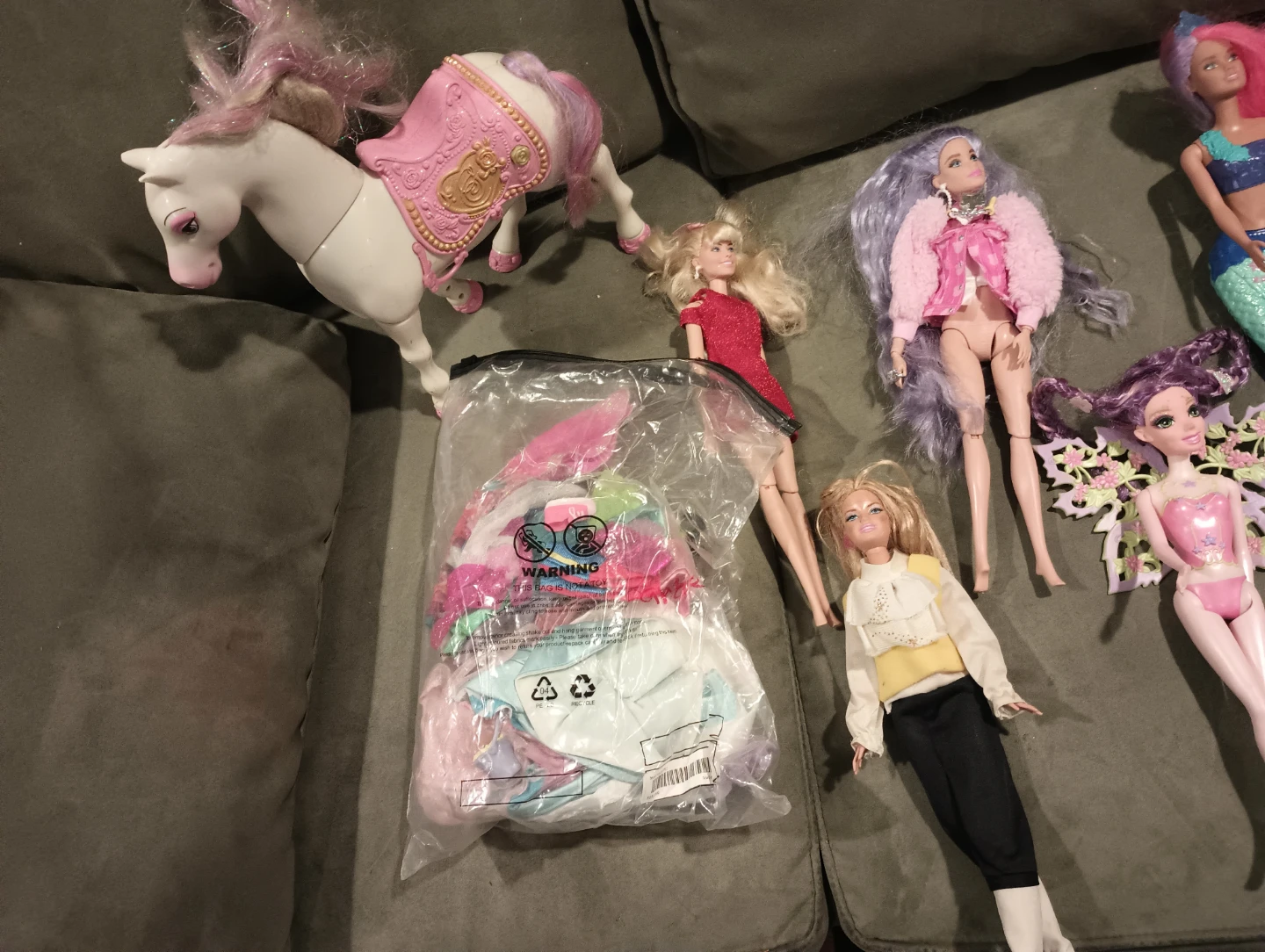 Barbie Doll Lot with Accessories - photo 3