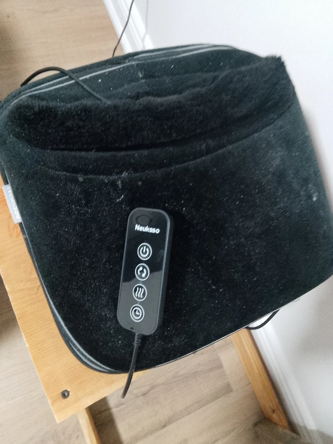 Shiatsu Massage Cushion with Heat and Vibration - photo 3