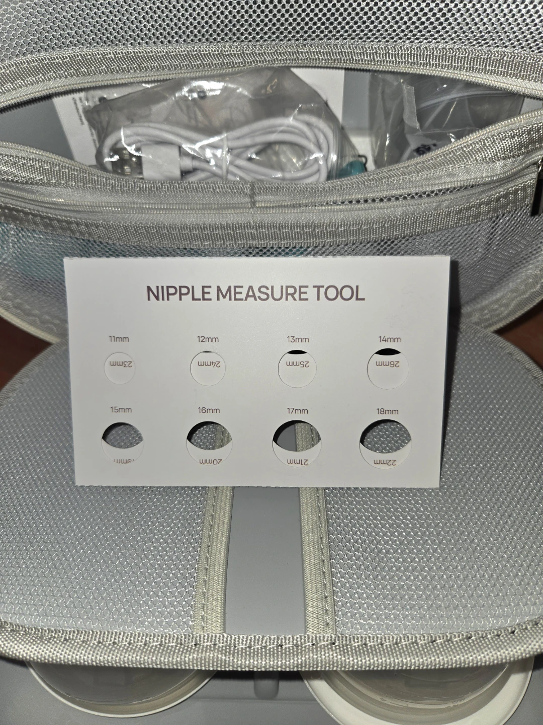 Momcozy M5 Wearable Electric Breast Pump - photo 4