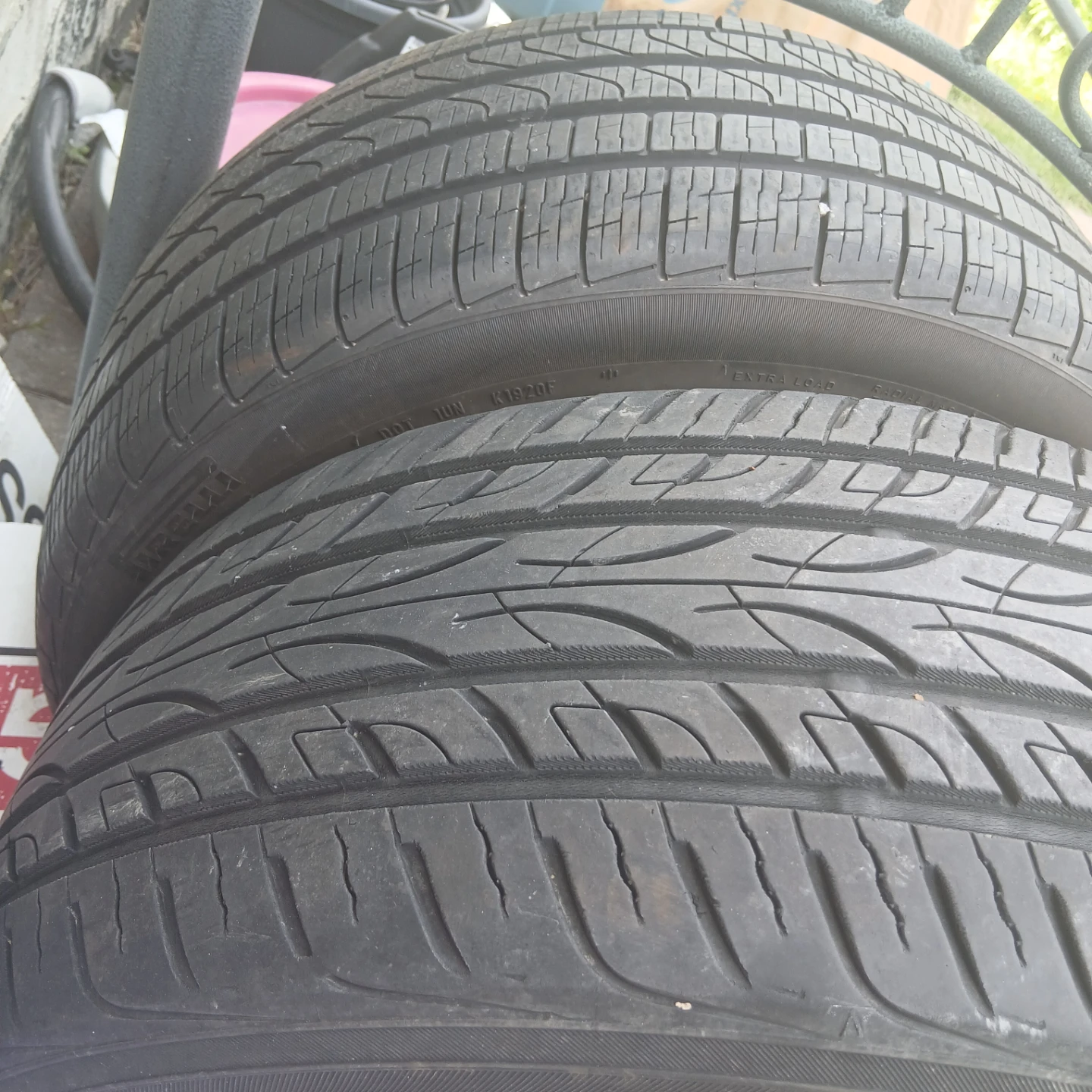 2x Pirelli Cinturato P7 All Season Tires 225/45R18