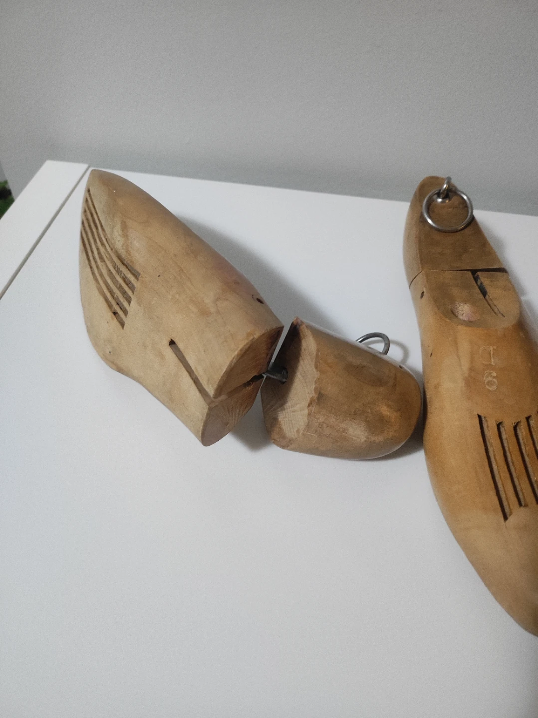 Vintage Wooden Shoe Lasts - Size 9 - photo 2