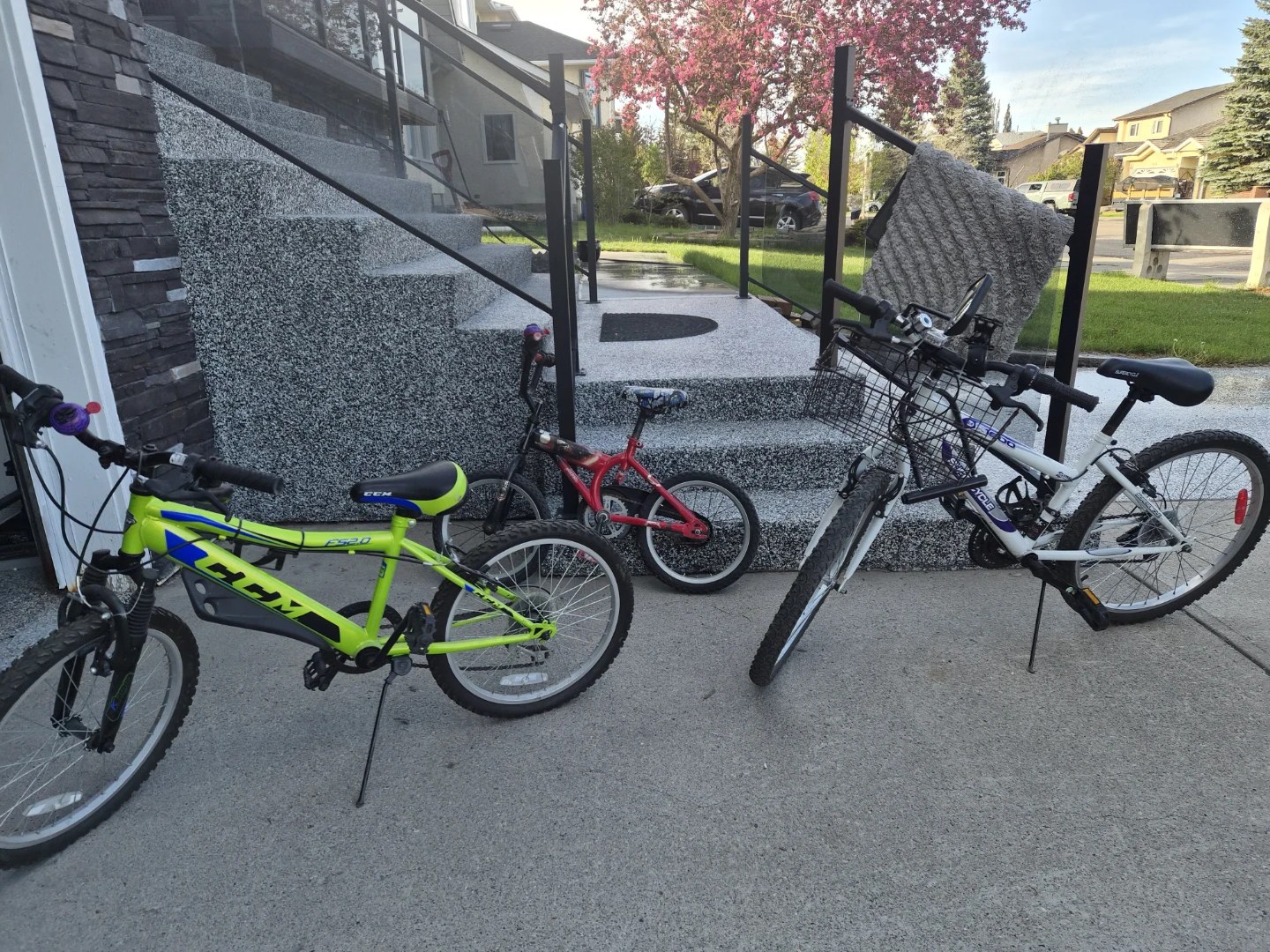 3 bikes - photo 4