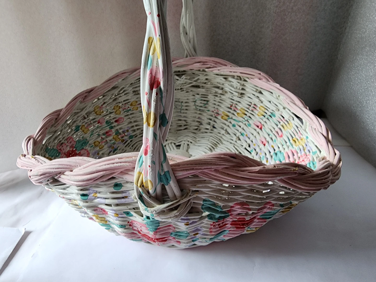 VICKER BASKET