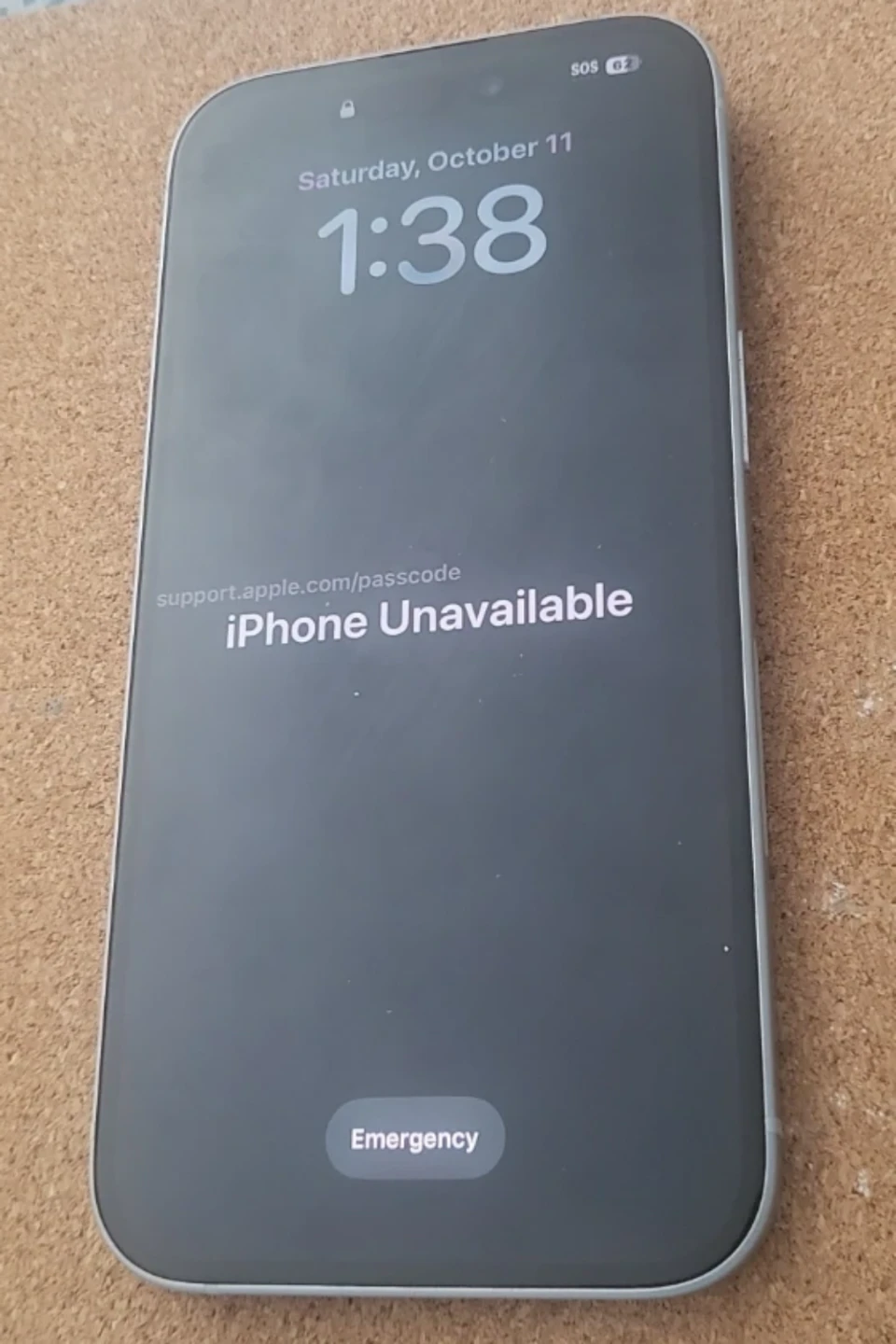 Old Apple iPhone 15 locked - photo 2