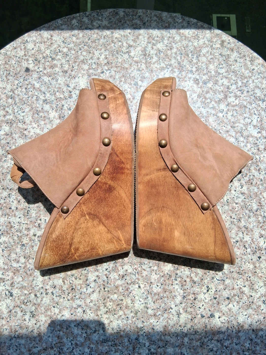 Five Worlds by Cordani leather mules size 11