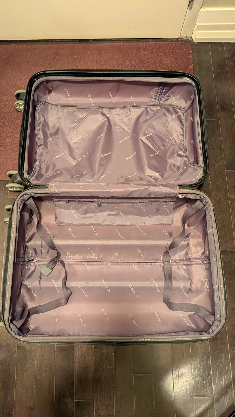 Samsonite Hardside Spinner Suitcase, Fair Cond - photo 2