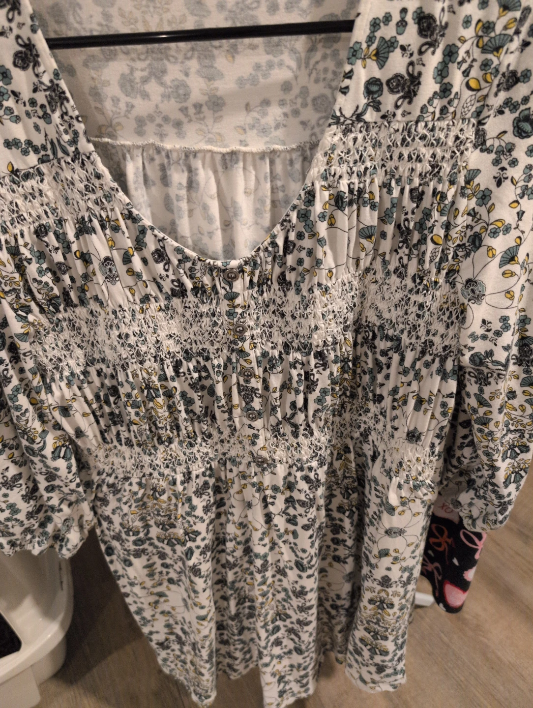 Women's Floral Smocked Top
