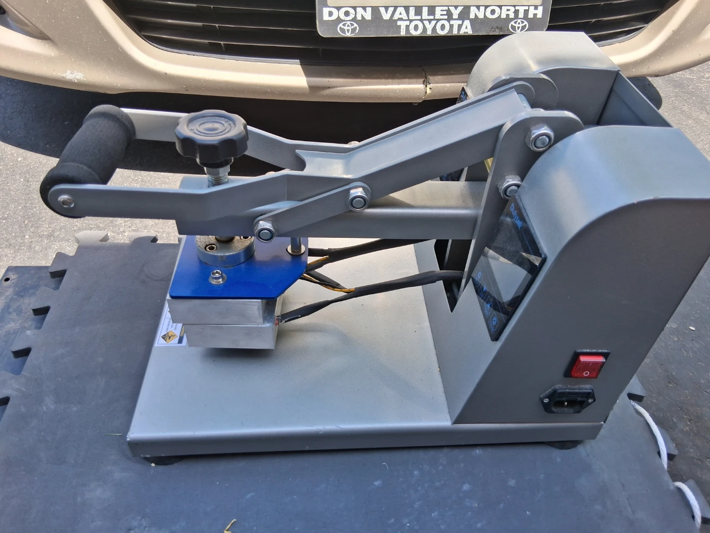 Dulytek DM1005 Rosin Heat Press like new - photo 2