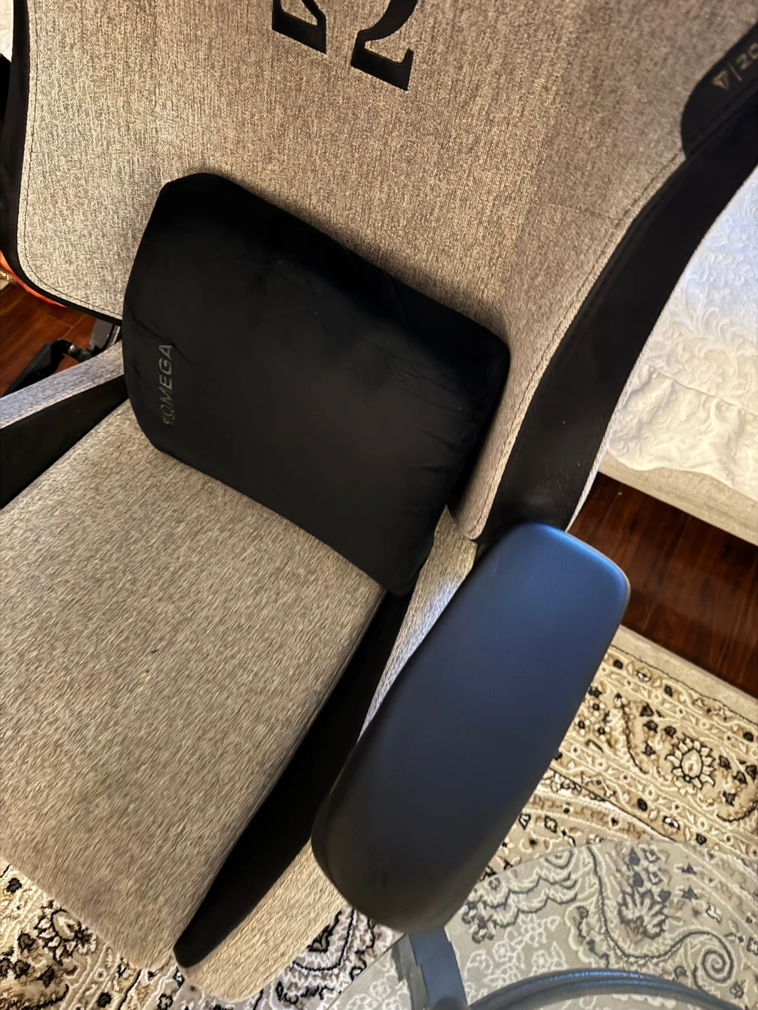 Secretlab Omega Series Gaming Chair - Grey Fabric small size - photo 4