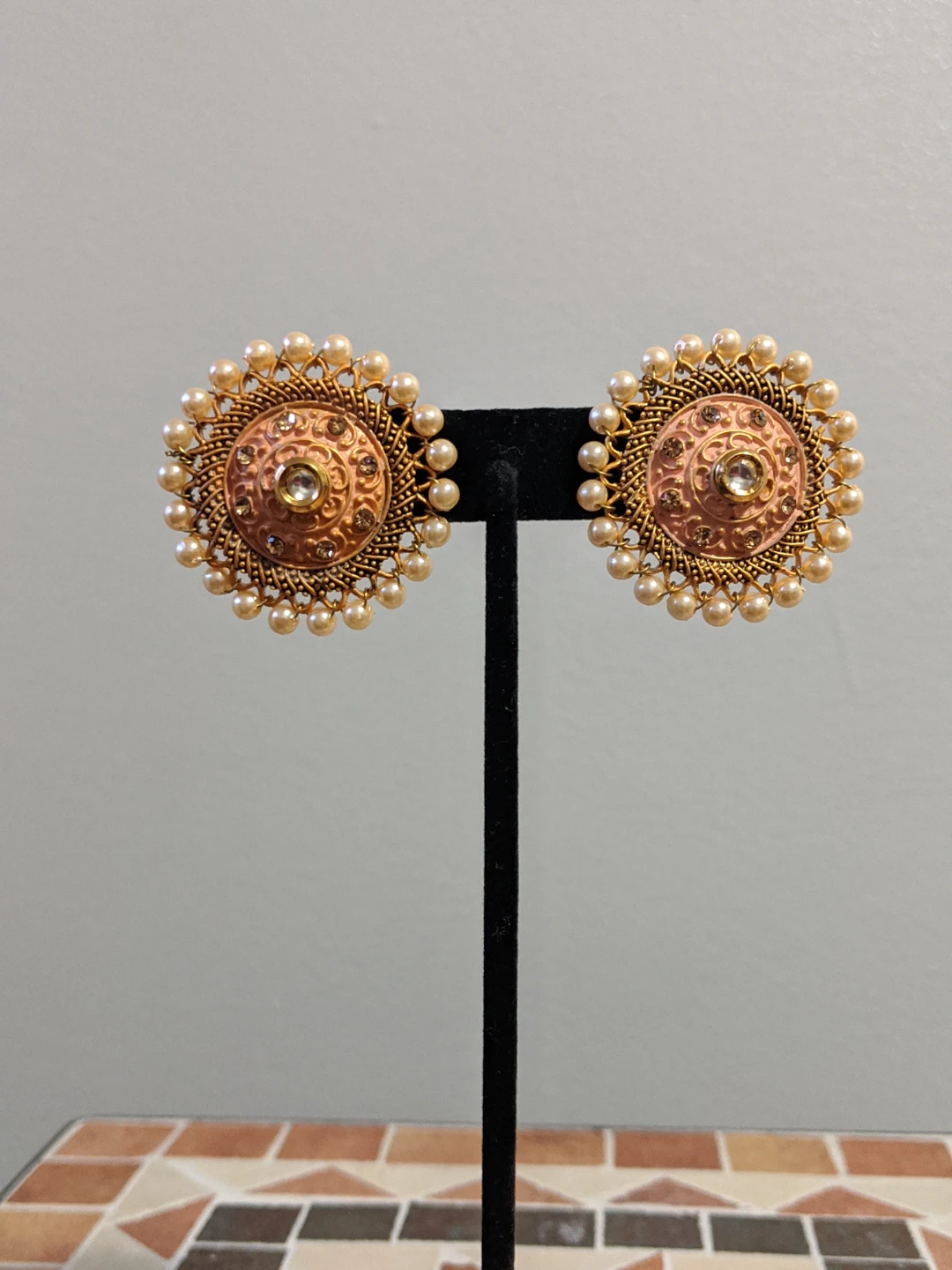 Round Stud Earrings with Pearls and Crystals