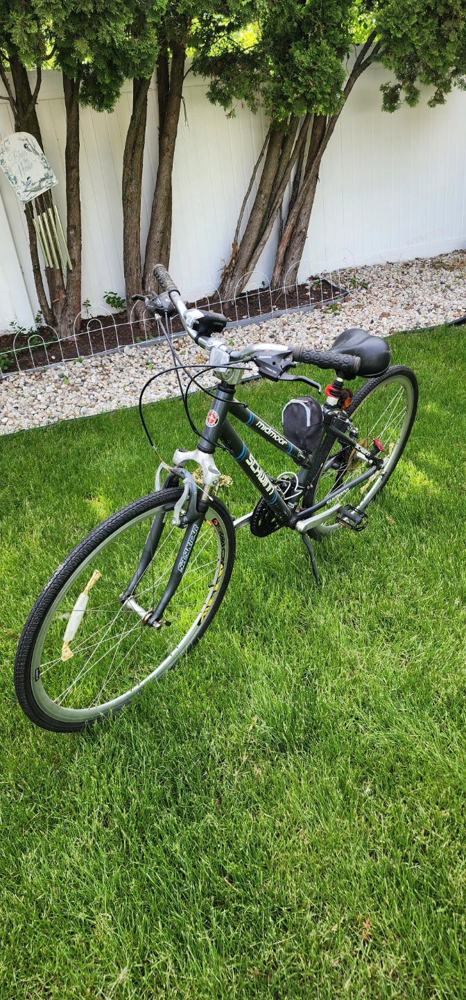 Schwinn Midmoor Hybrid Series Bicycle - photo 5