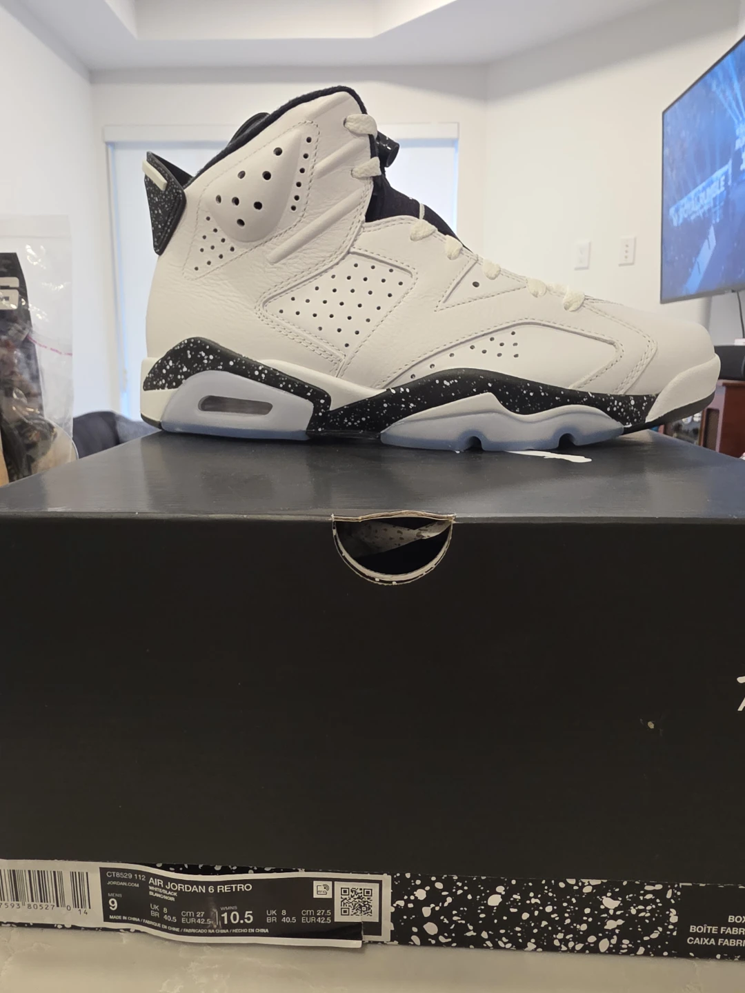Air Jordan 6 Retro White Black Men's Size 9