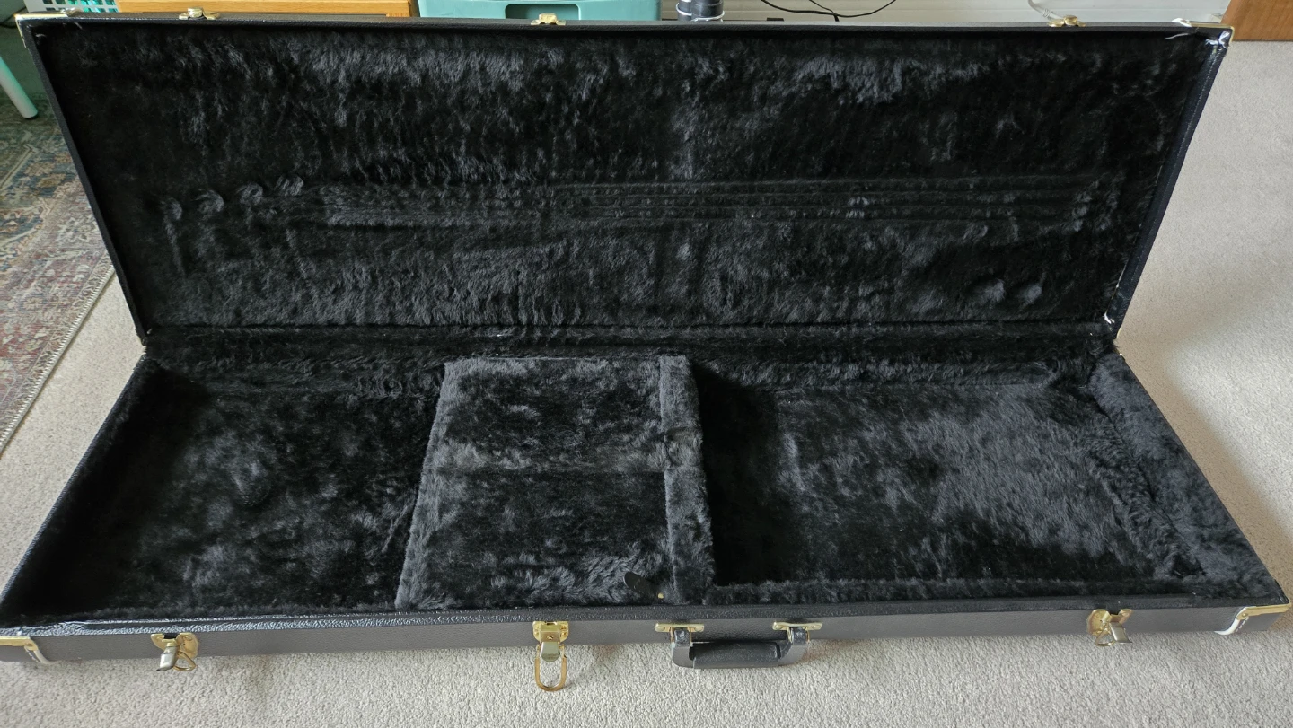 Bass Hard Case - photo 4