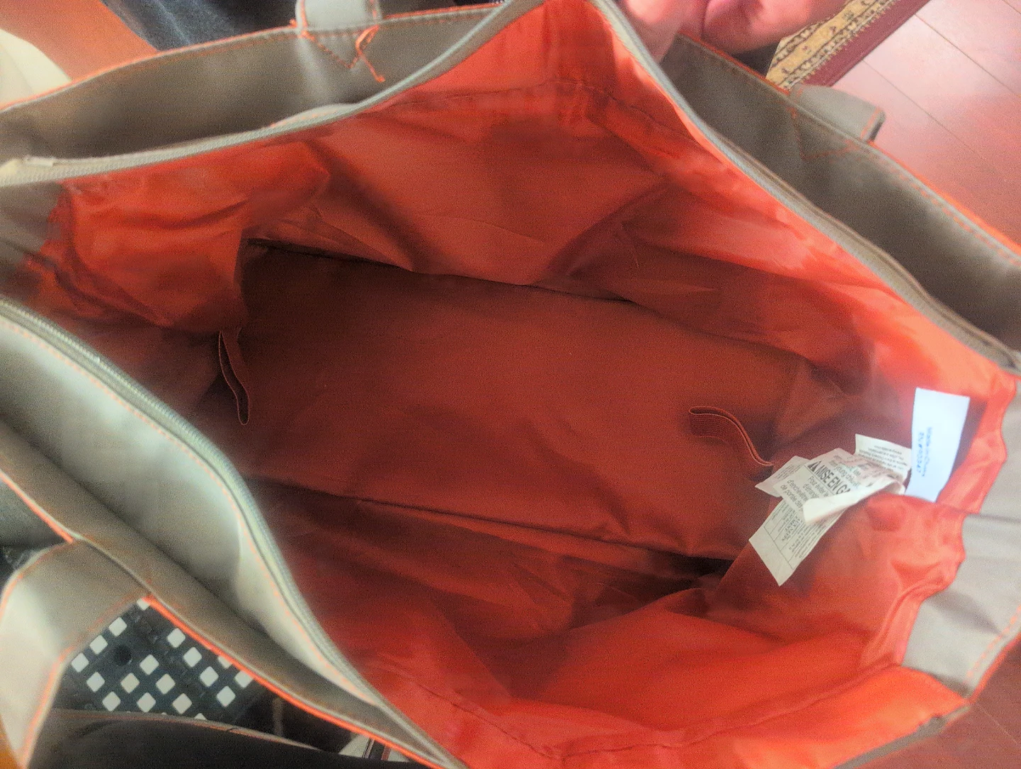 Graco Forester Diaper Bag and Insulated Bottle Holder - photo 2
