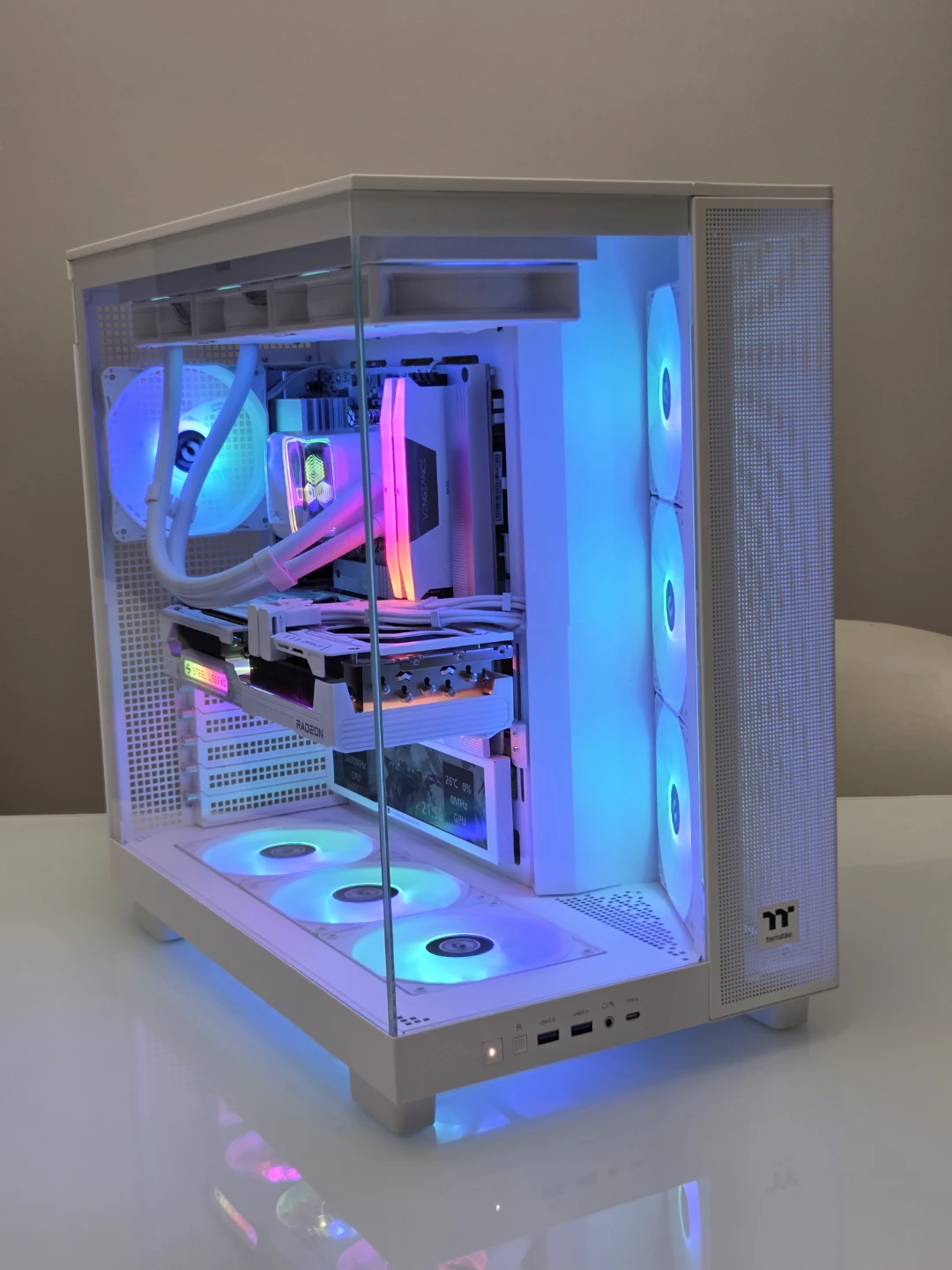 Brand New White Gaming PC - photo 4