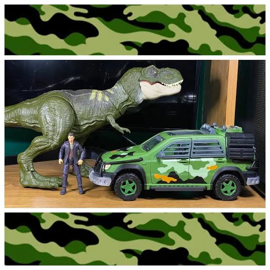 Looking for Jurassic World Legacy Collection T-Rex & Mercedes