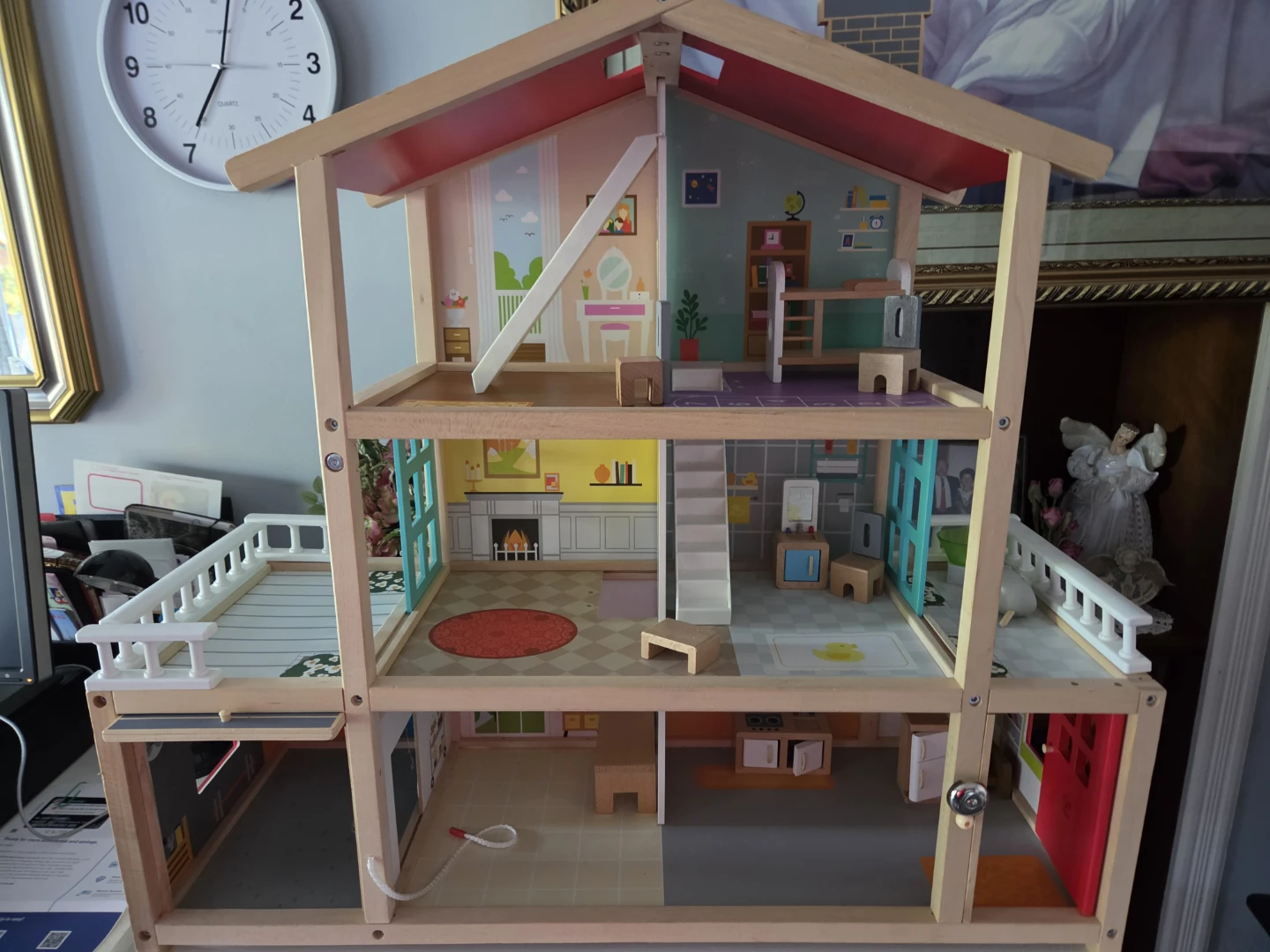 Wooden Dollhouse