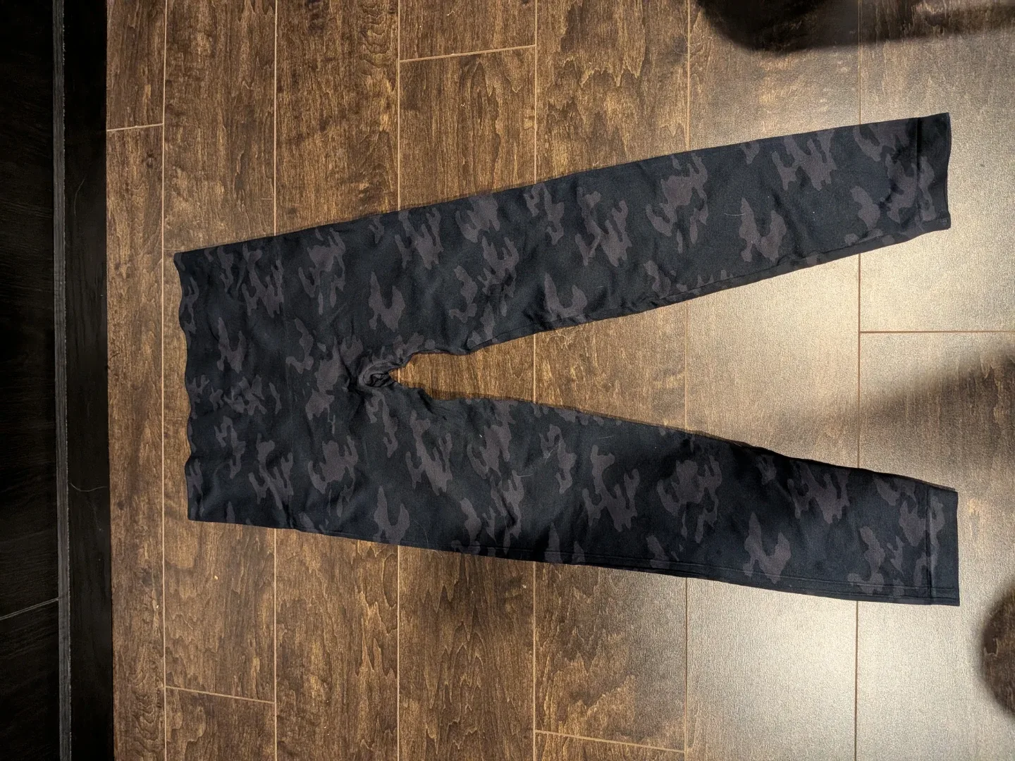 SPANX Camo Leggings XL
