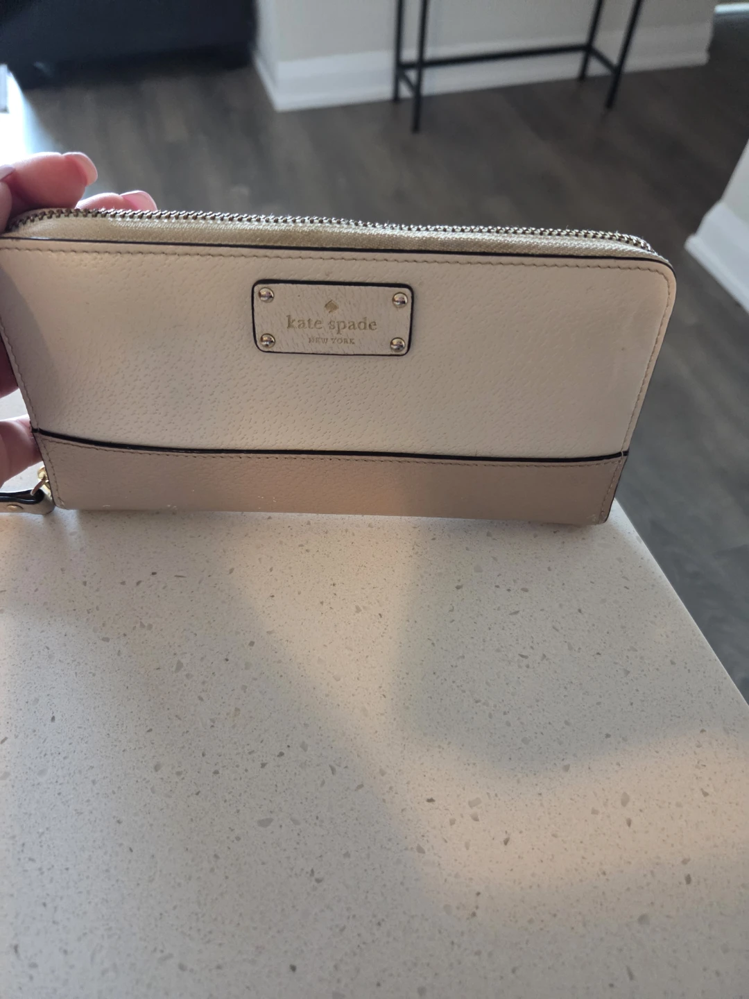 Kate Spade Zip Around Wallet