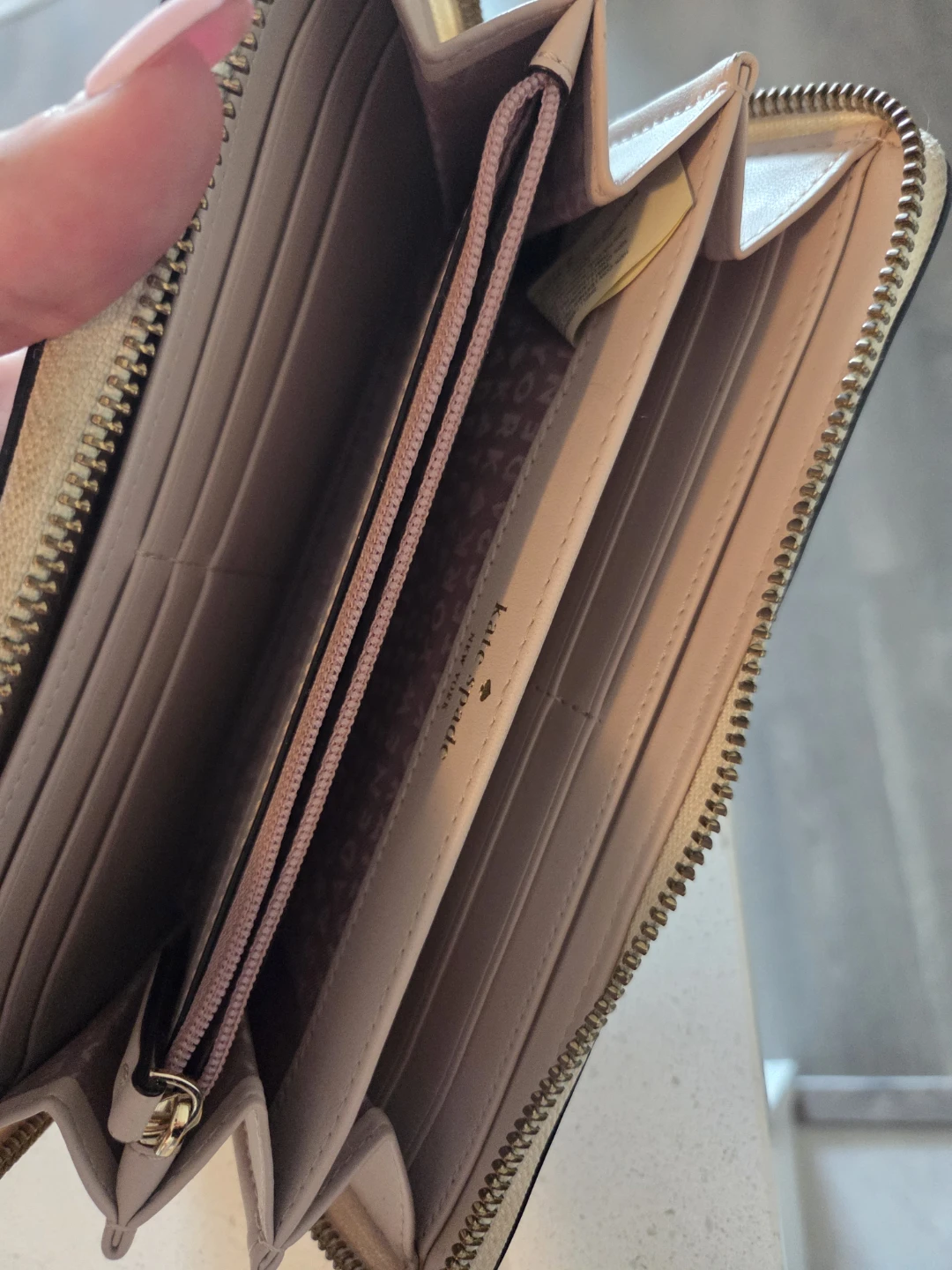 Kate Spade Zip Around Wallet - photo 2