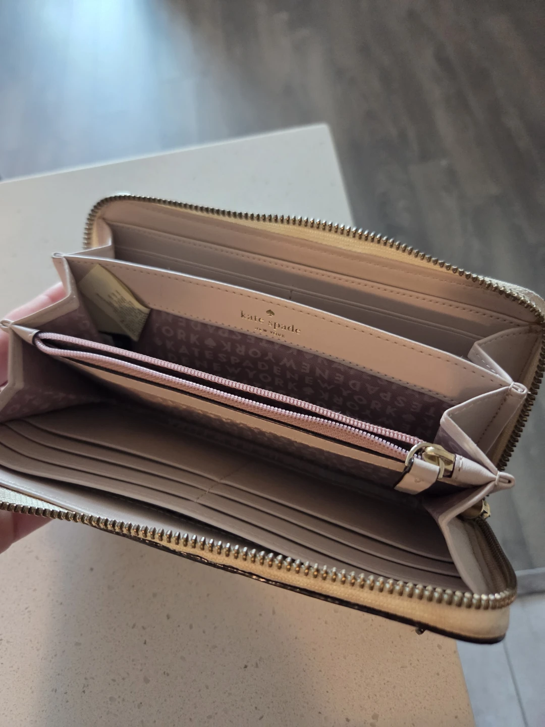 Kate Spade Zip Around Wallet - photo 3