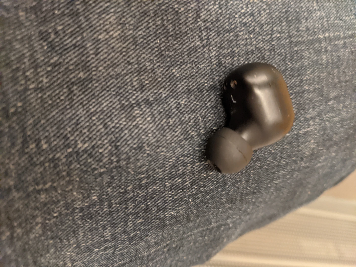 Black audio wicked Wireless left Earbud 🎧 - photo 2