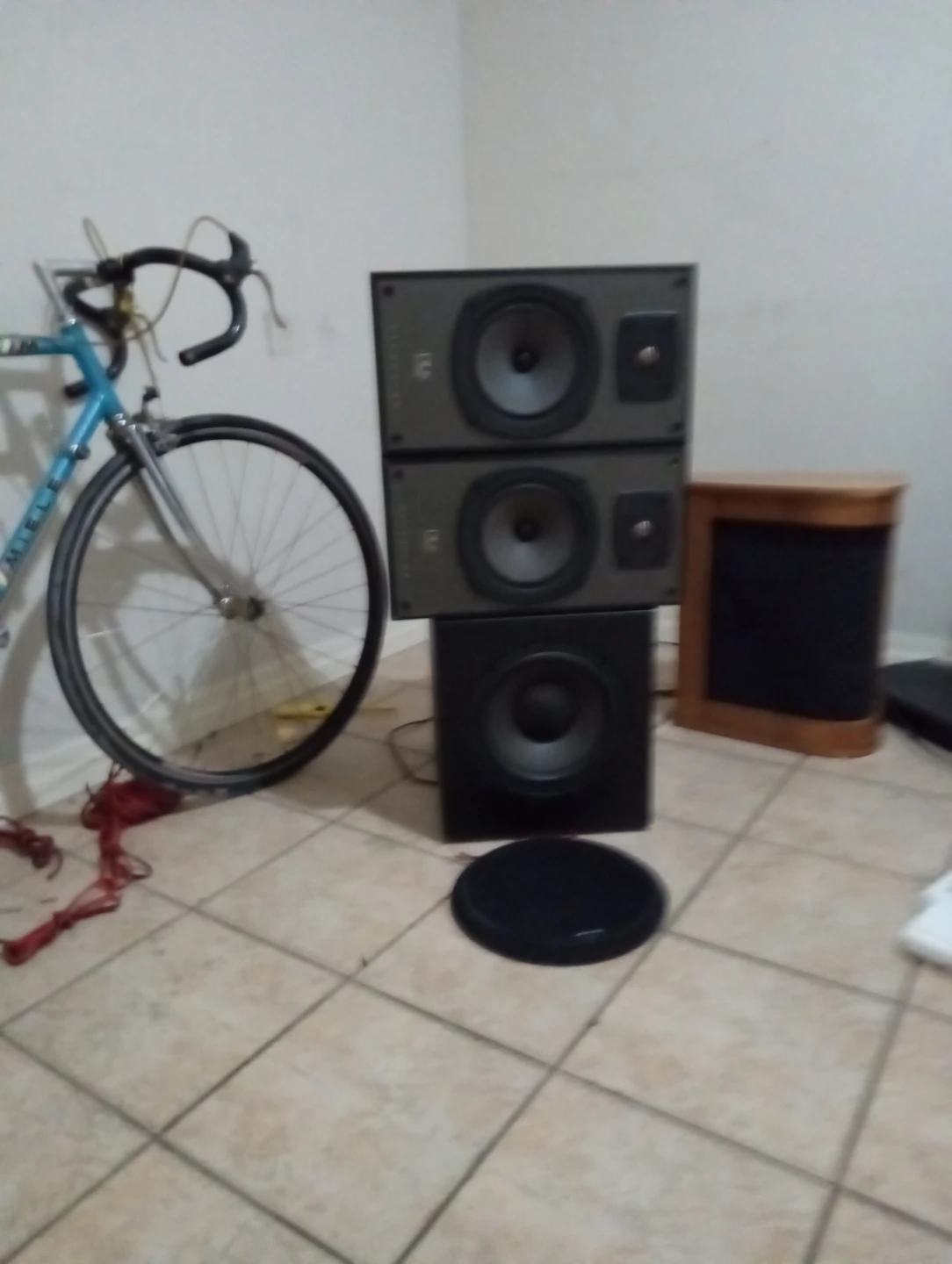 Dvd cd  receiver 5 disc pioneer and celestion speakers - photo 5