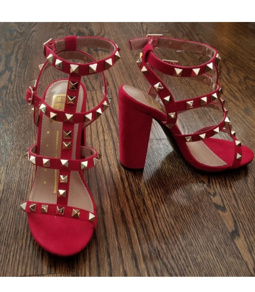 NEW Rock stud heel size 5.5 NEW Women