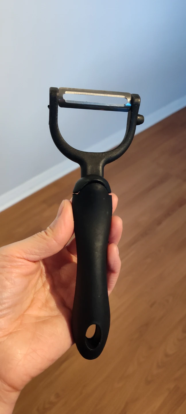 [Conditionally Free] Fruit Vegetable Peeler - photo 2