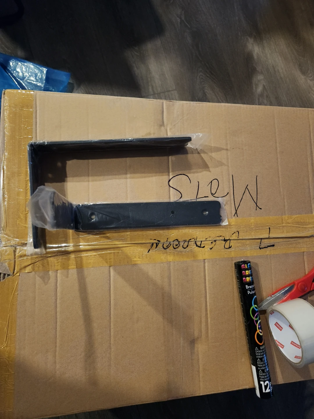 Black Metal Shelf Brackets
