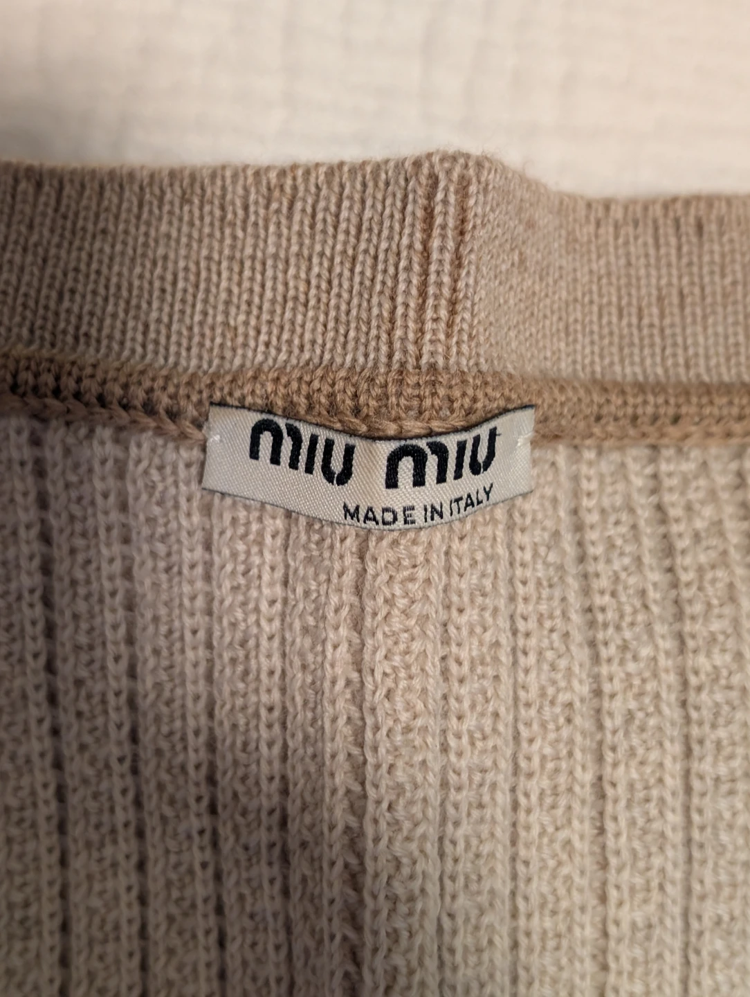 Miu Miu Short Sleeve Knit Top - Beige - Made in Italy - photo 3