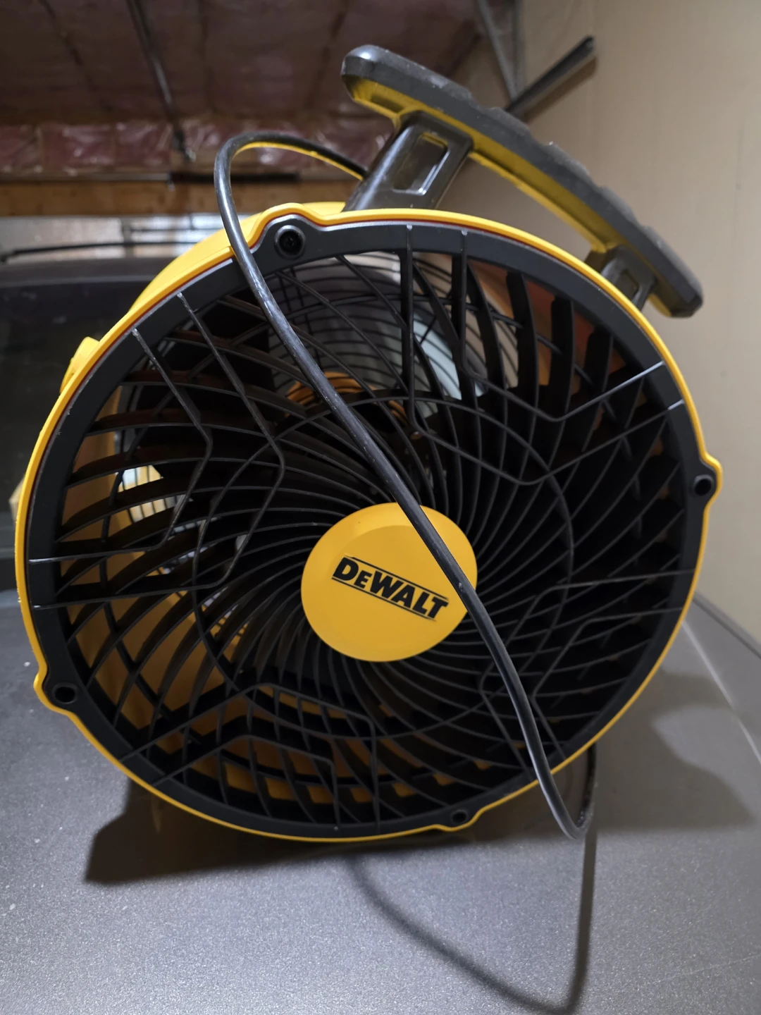 DeWalt Industrial Fan - photo 2