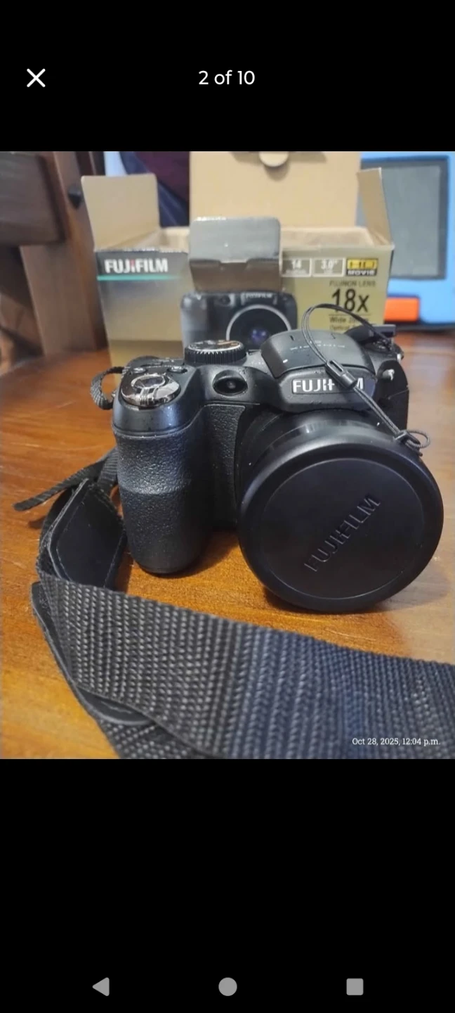 Fujifilm FinePix S2950 Digital Camera - Black - photo 2