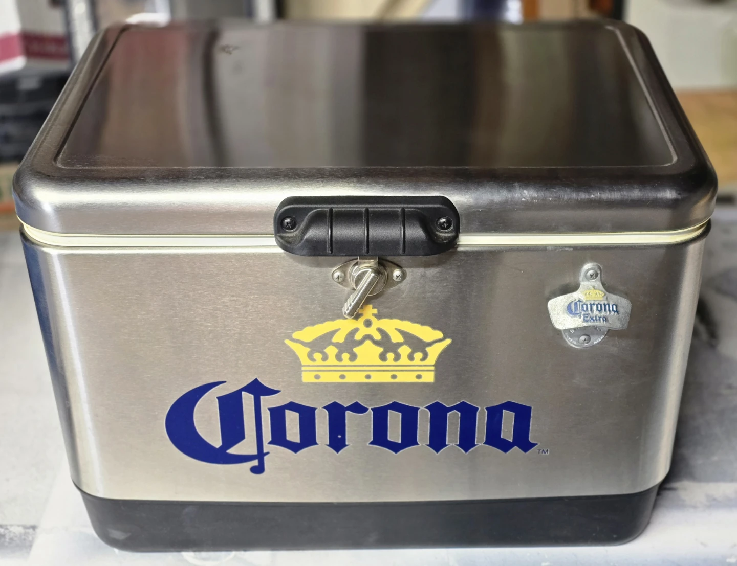 Coleman Corona Extra Cooler Ice Chest w/ Bottle Opener