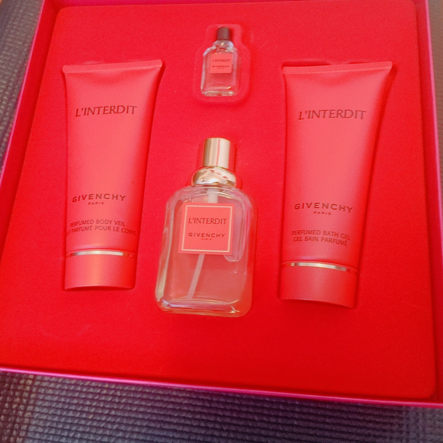 Givenchy L'Interdit Perfume Gift Set - photo 2