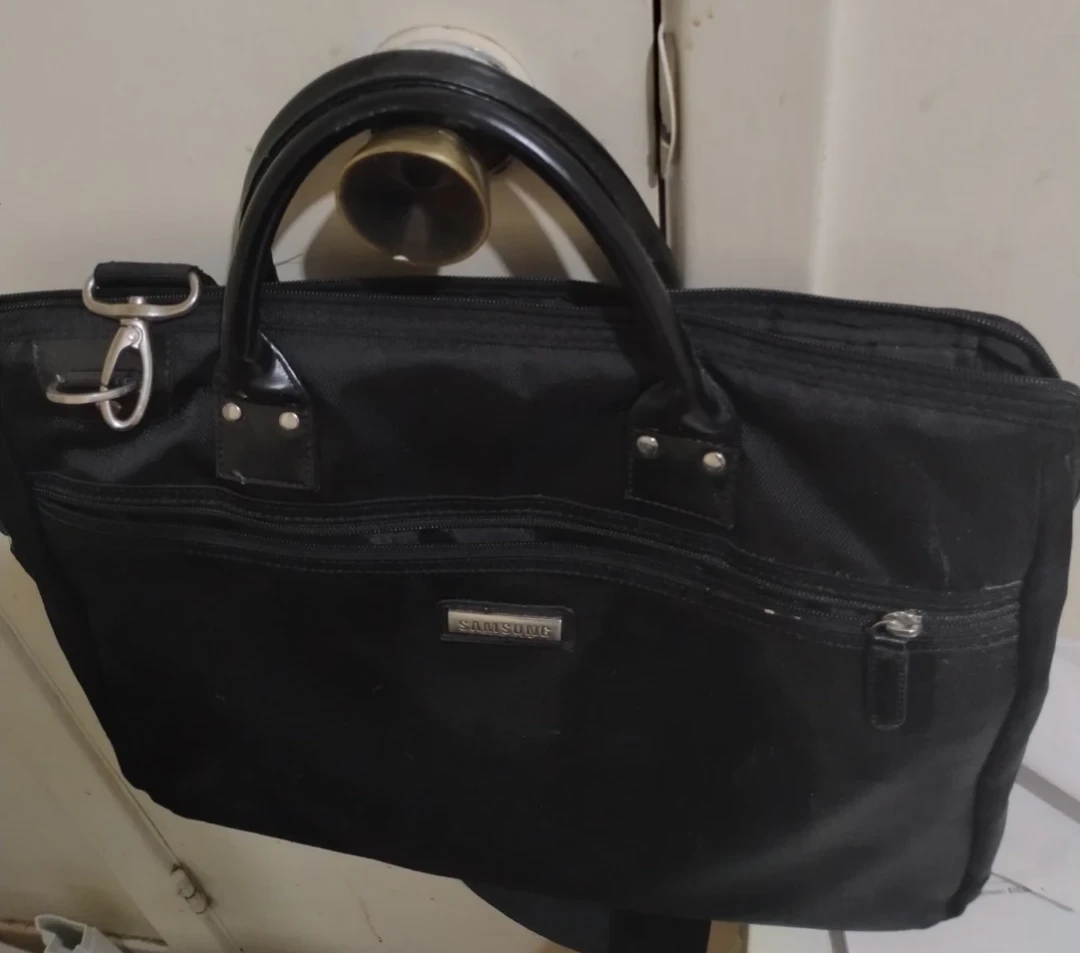 Samsung Black Laptop Bag Briefcase
