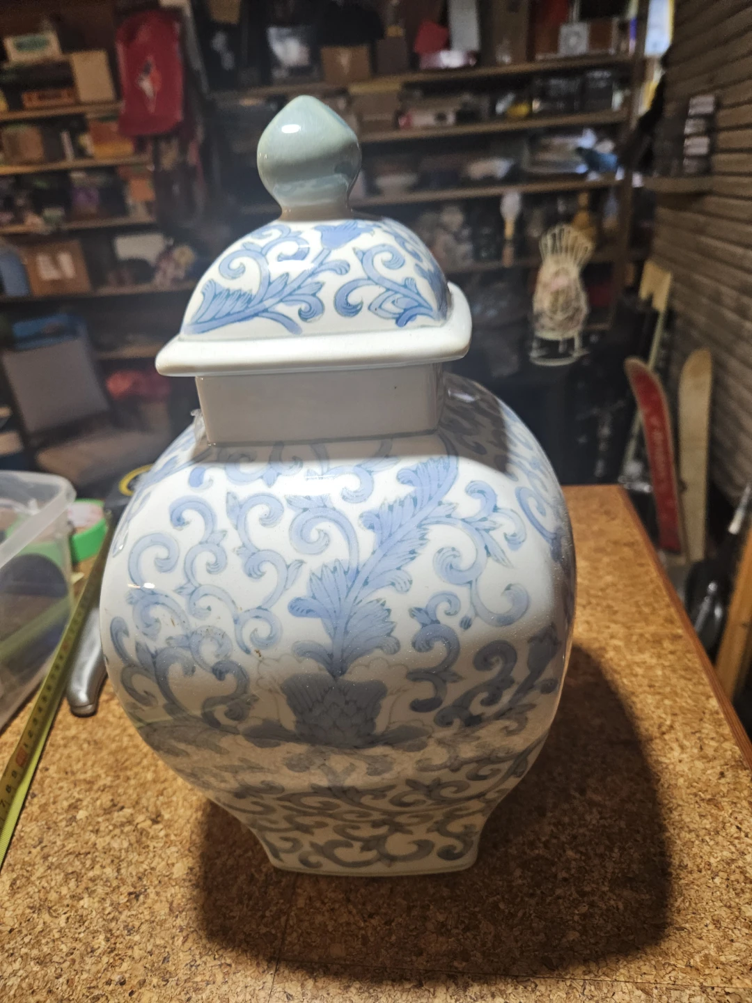 Blue and White Ceramic Ginger Jar with Lid - photo 3