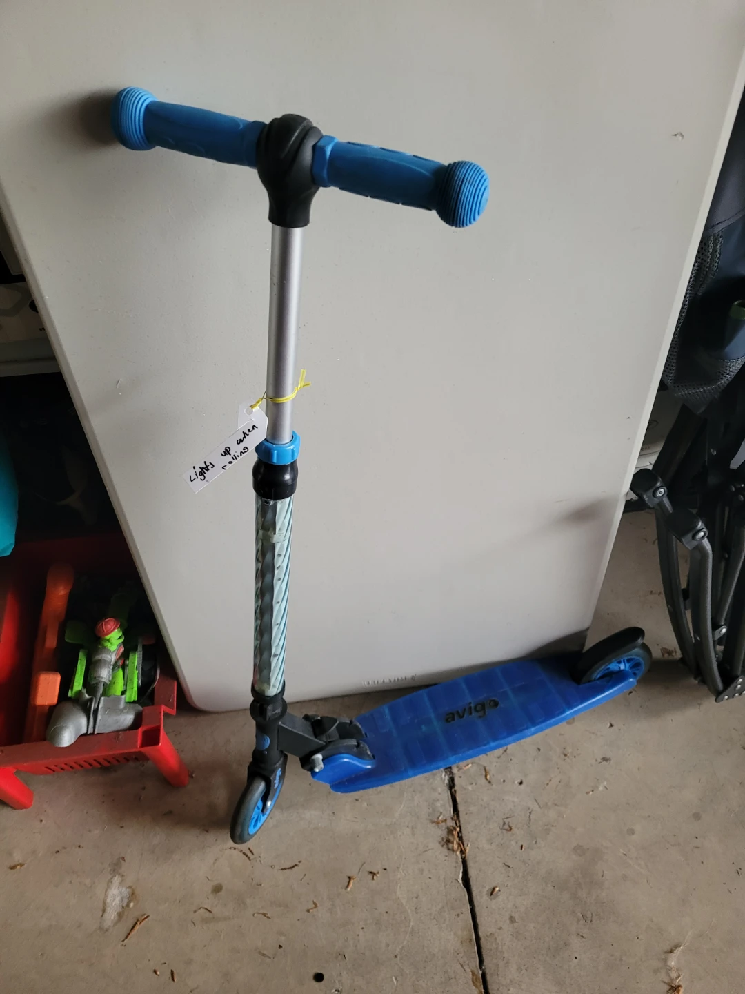 Avigo Blue Scooter with Lights