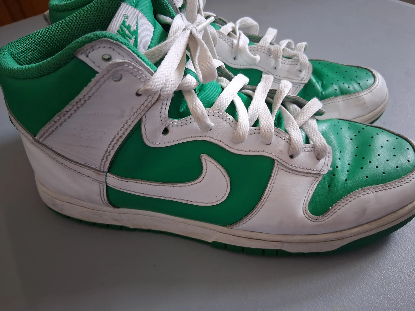 Nike Dunk High "Green White" Sneakers