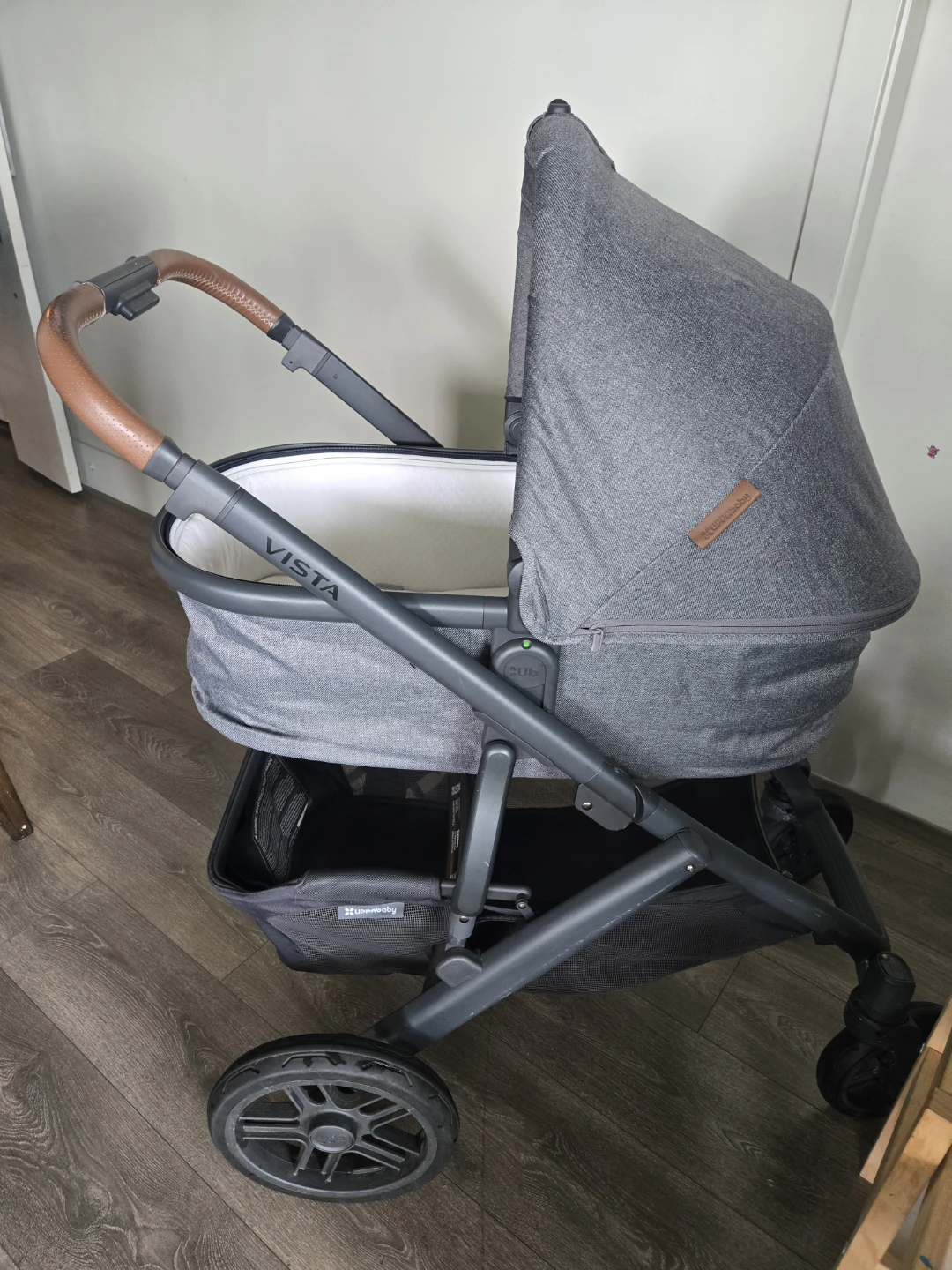 UPPAbaby Vista V2 Travel System – 2022 – Excellent Condition - photo 4
