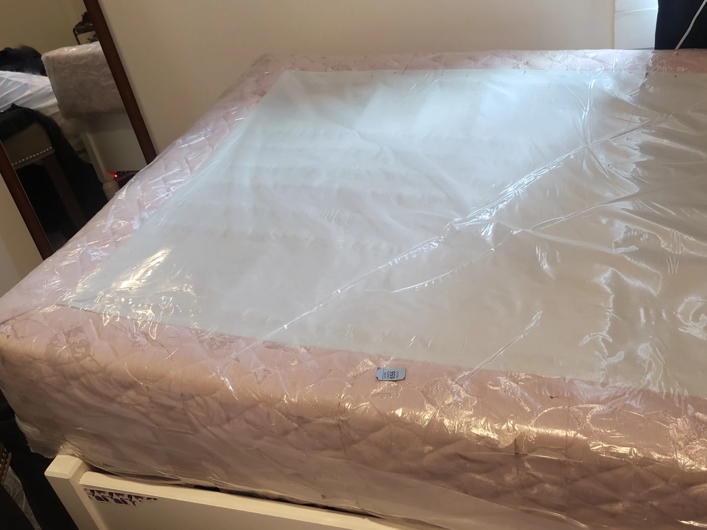 Bed spring with pink patterned side - photo 5