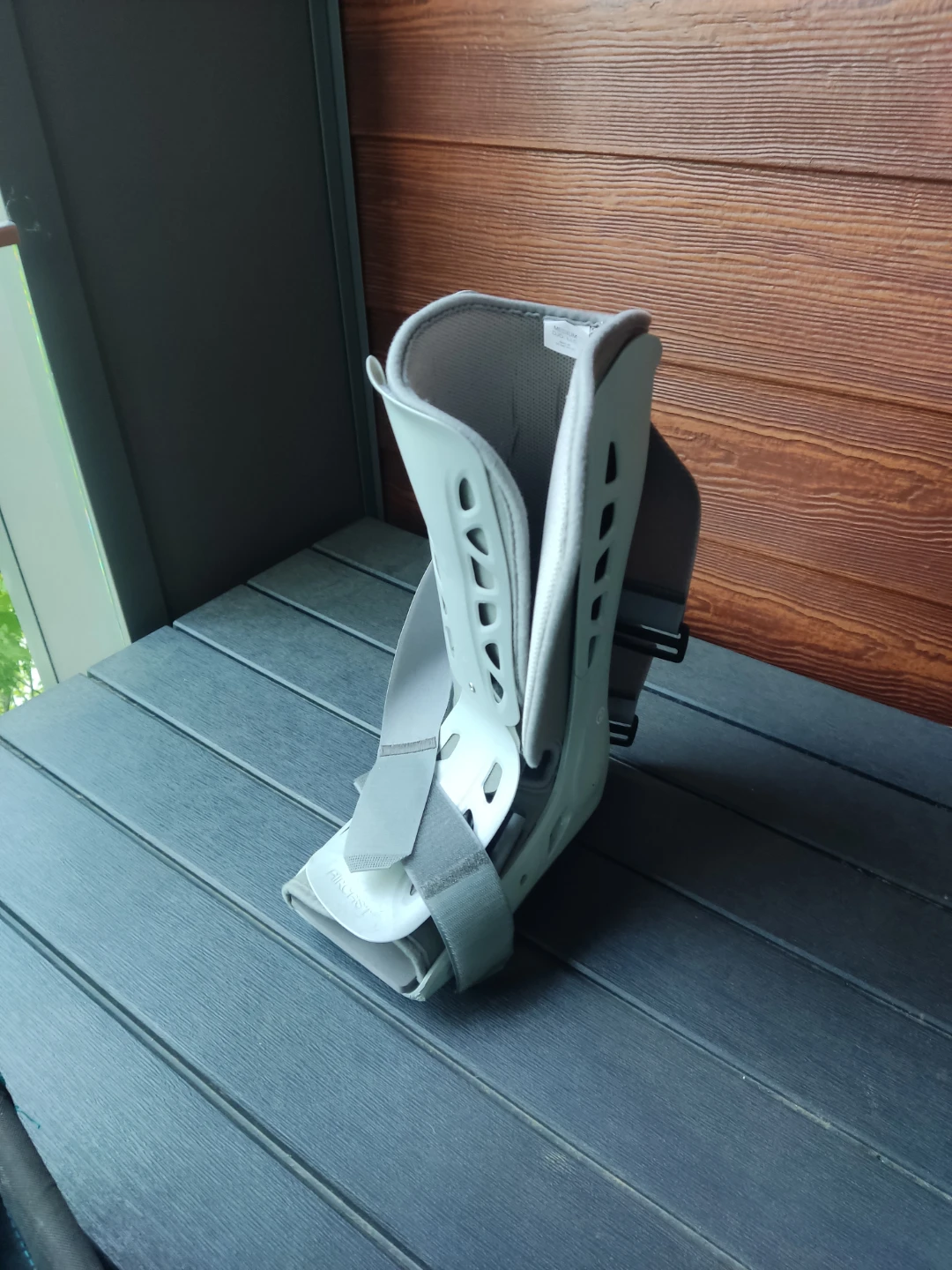 Walker Boot air cast