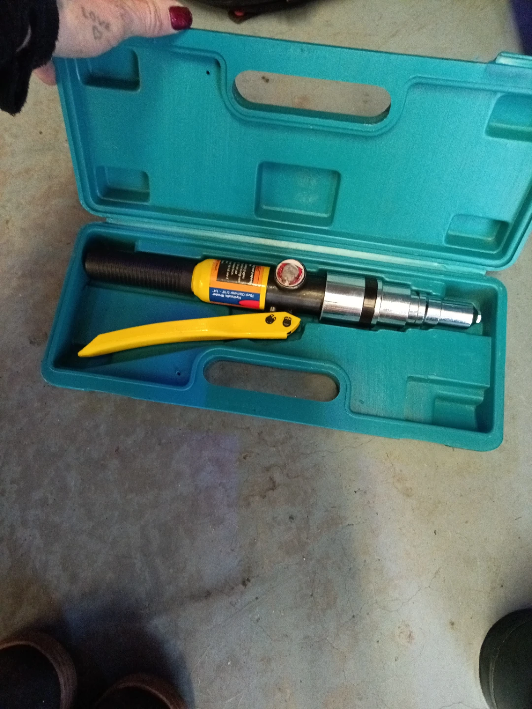 Performance Tool M680 Heavy Duty Hydraulic Riveter - photo 2